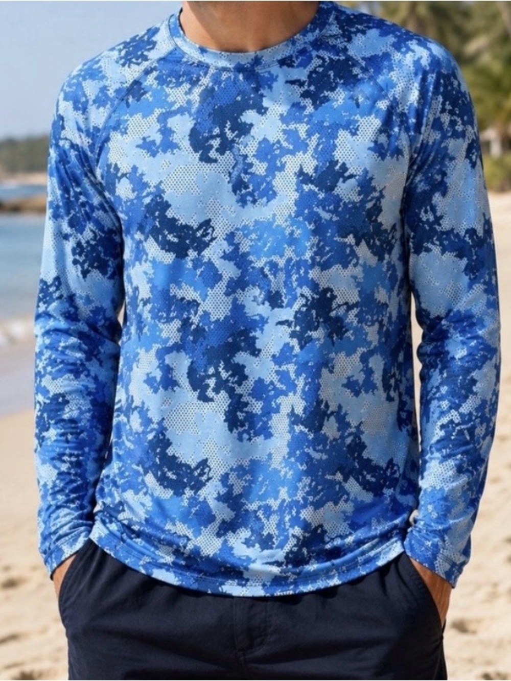 Robert Graham Men's Blue Camo Long-Sleeve Rash Guard